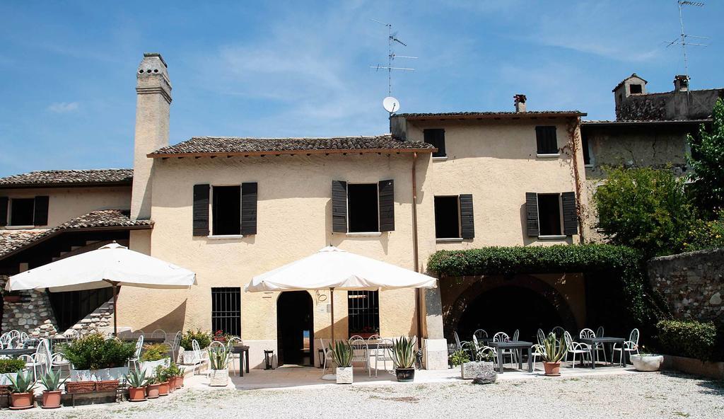 Antico Borgo Bed & Breakfast Castellaro  ภายนอก รูปภาพ
