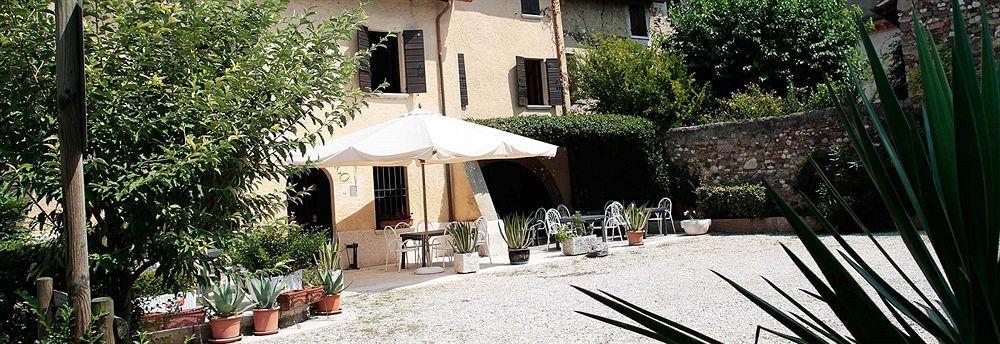 Antico Borgo Bed & Breakfast Castellaro  ภายนอก รูปภาพ